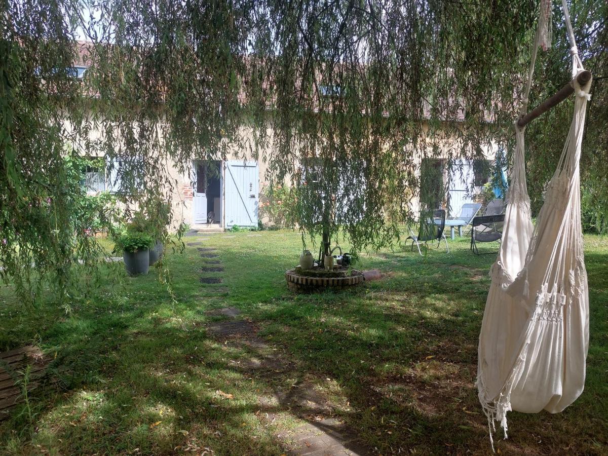 Les Anniquins Villa Ivoy-le-Pré Buitenkant foto