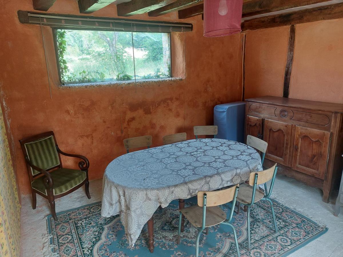 Les Anniquins Villa Ivoy-le-Pré Buitenkant foto